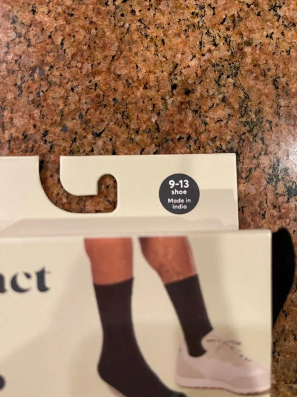 NEW! Men's Black Premium Crew Socks (2 Pack) Shoe Size: 9-13. NWT!